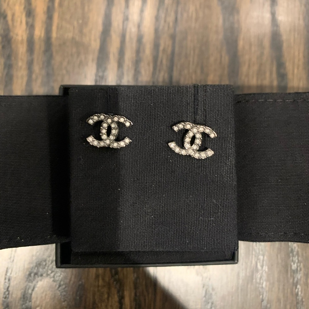 Chanel crystal stud earrings